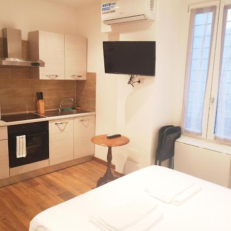 Fontana Cozy Apartment 米兰 外观 照片