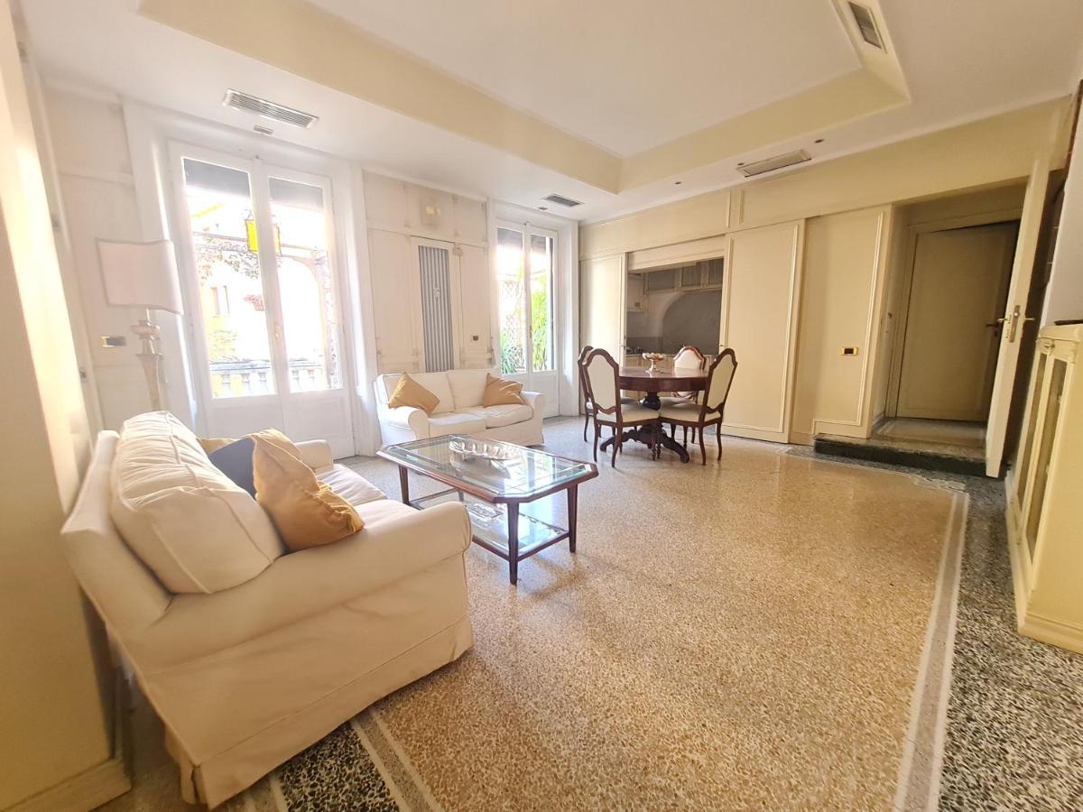 Fontana Cozy Apartment 米兰 外观 照片