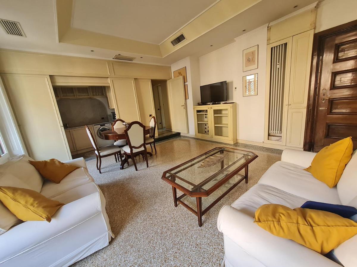 Fontana Cozy Apartment 米兰 外观 照片